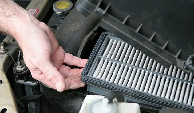 À quelle fréquence changer le filtre à air de la voiture